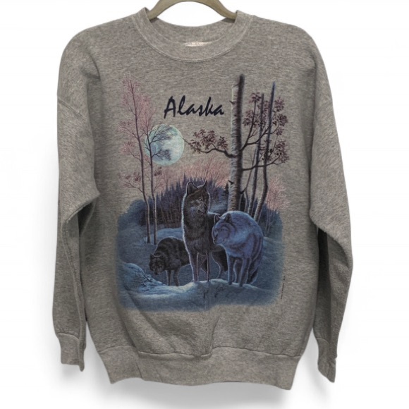 Vintage Hanes Alaska Wolves Graphic Gray Sweatshirt - Picture 1 of 7